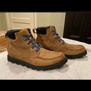 Sorel Madson II Moc Toe Waterproof Men's Boot size 10, Light Brown w/Blue Laces
